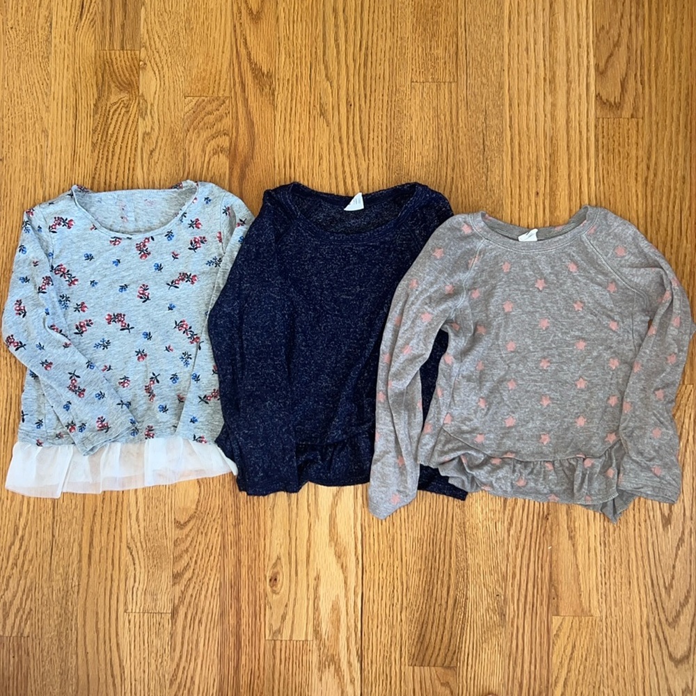 Gap lot of 3 Ruffle Long Sleeve size 4 tops. Floral, star, and soft knits